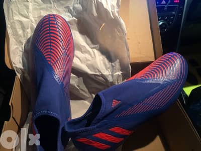 ADDIDAS PREDATOR EDGE. 3 LACELESS FIRM GROUND CLEATS