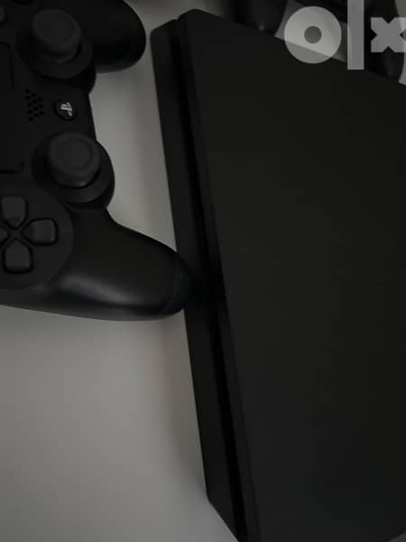 Playstation 4 slim - 1 TB 1