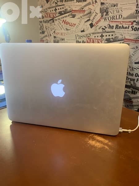 macbook air 13 inch 2017, 128gb , perfect condition 0