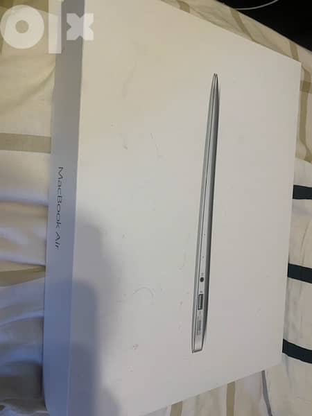 macbook air 13 inch 2017, 128gb , perfect condition 3