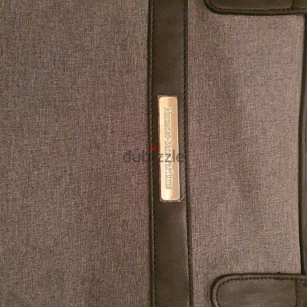 Mercedes-Benz bag, suitable for laptops. 1