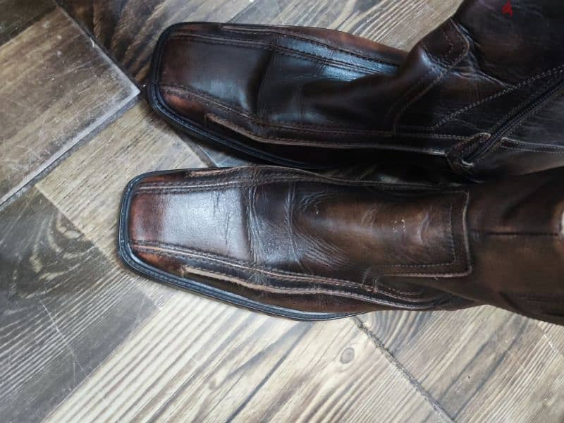 حذاء براند اصلي  سعر لقطه جدا جدا bugatti 5