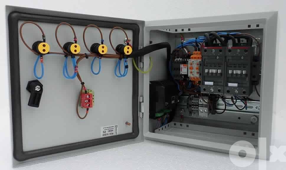 لوحة التحويل الاوتوماتيكي  ATS = Automatic Transfer Switch 12