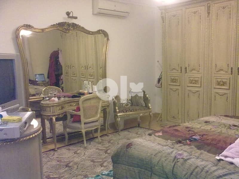 full bedroom used only 8 months غرفة نوم كاملة استخدام ٨ شهور 4