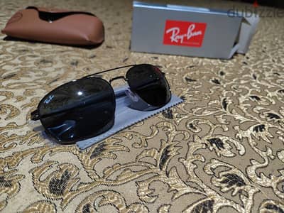 Ray-Ban