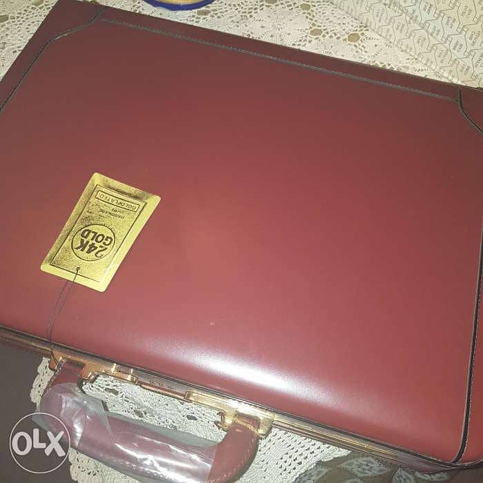 شنطه رجالي vintage suitcase corolla Gold plated 0