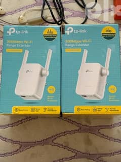 NEW UNUSED tp-link 300Mbps WiFi Range extender price is for one piece 0