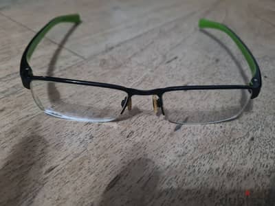 Original Nike Eyeglasses small size. . . نظارة نظر نايك أصلي