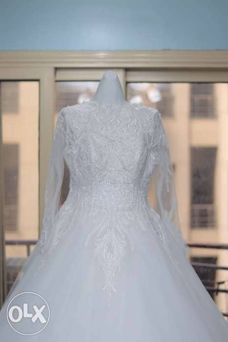 فستان زفاف بالجزمه 5