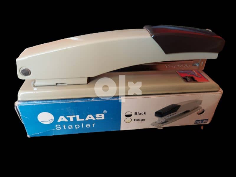 دباسة جديدة بكرتونتها من شركة  ATLAS Stapler الكورية 1