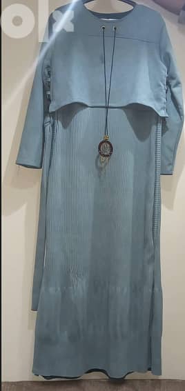 فستان شامواه خامه ممتازه جديد لم يستخدم نهائيا وبأرخص سعر 2