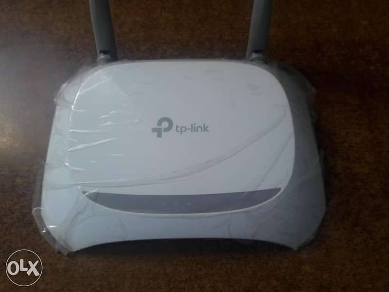 راوتر tp-link840 للبيع بحالة الجديد تماما 3