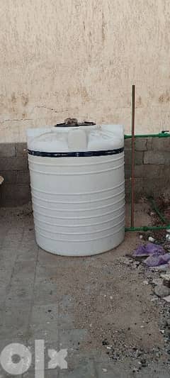 خزان مياه للبيع استخدام شهور