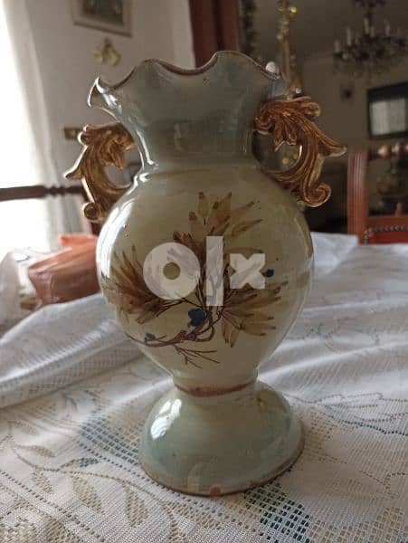 fabulous vase for sale فازة رسم هاند ميد 1