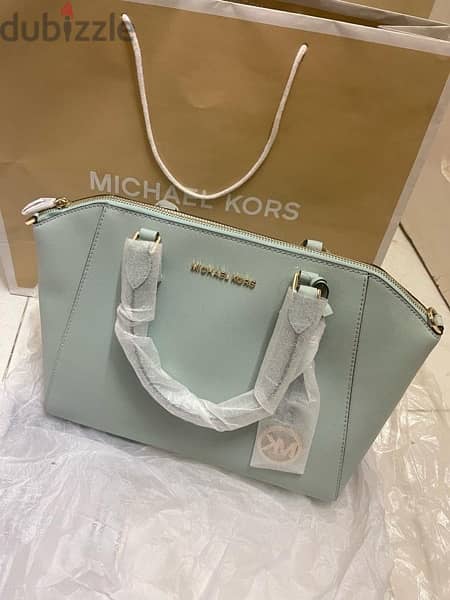 michel kors new with tag 1