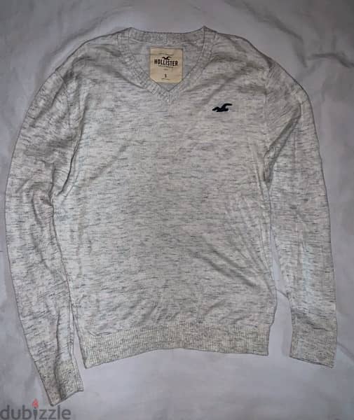 Hollister V Neck Sweater Size Medium As A New 2