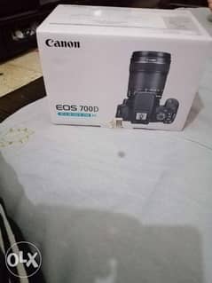 كاميرا كانون 700d بحالة الجديد 0