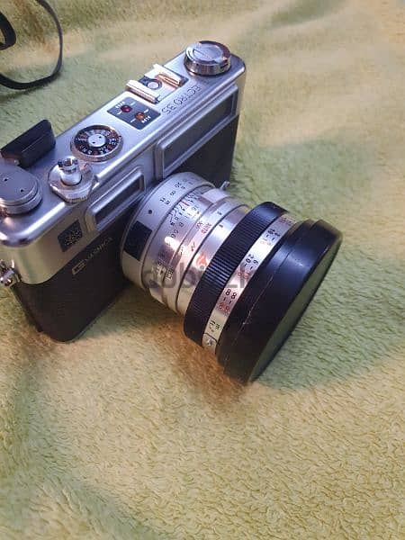 كاميرا ياشيكا للبدل بكاميرا ديجيتال 11
