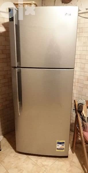 LG refrigerator /  تلاجة LG