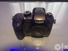 Panasonic Lumix GH5 (body and cables only) - Like New