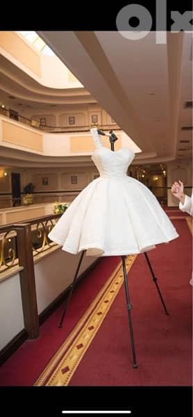 wedding dress used for 2 hrs only 50-65 killos