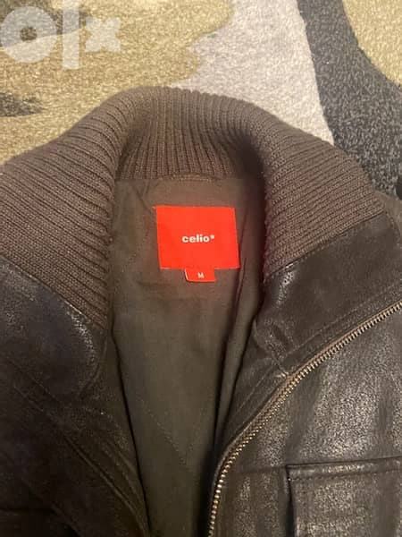 Celio Heavy Jacket From Paris, size M.  چاكت سيليو تقيل جلد مقلوب 2