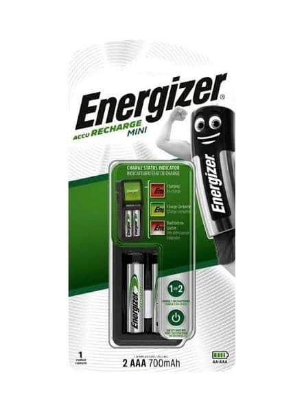 Energizer Accu Recharge Battery Charger MINI With 2 AA Batteries 1