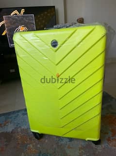 New luggage travel bag, Size 28 - Yellow شنطة سفر حجم كبير جديدة
