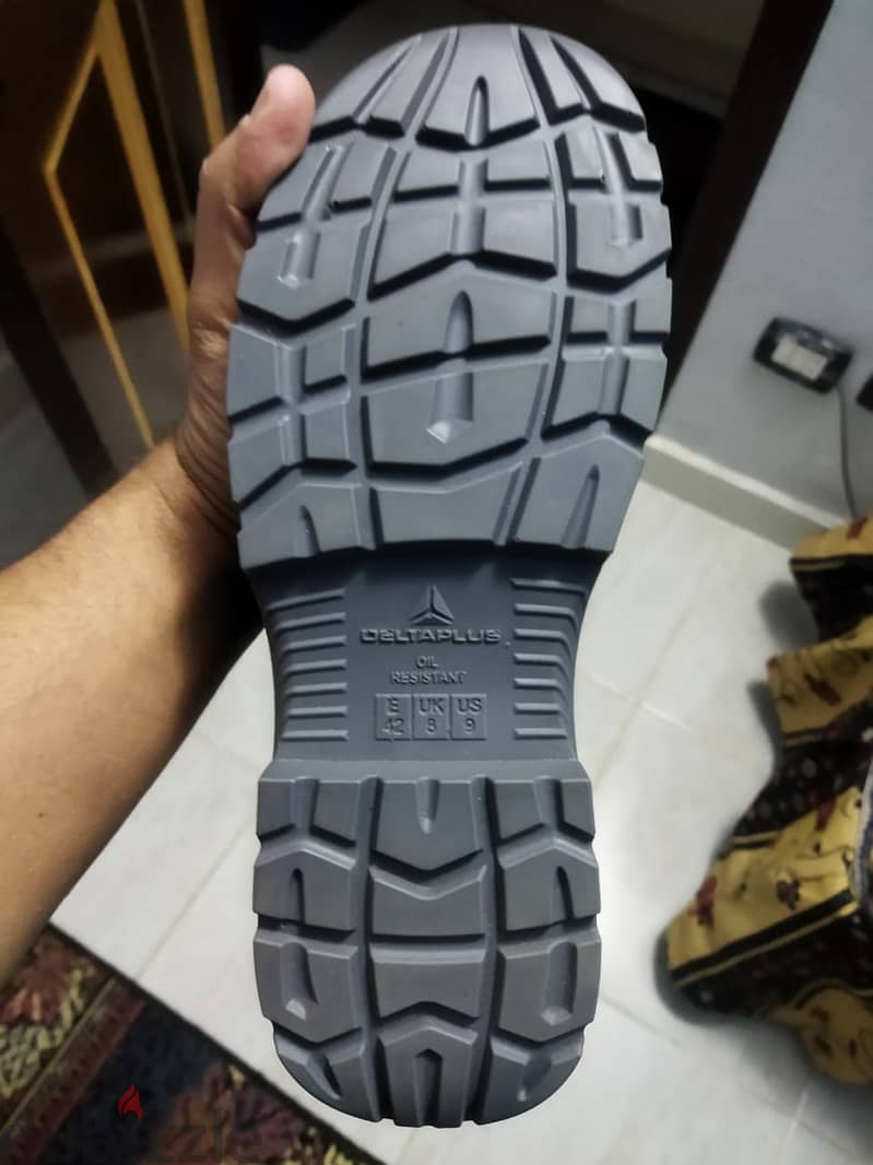 حذاء سيفتي جديد فرنسي صناعة هندي delta plus معالج زيوت مقاس 42 1