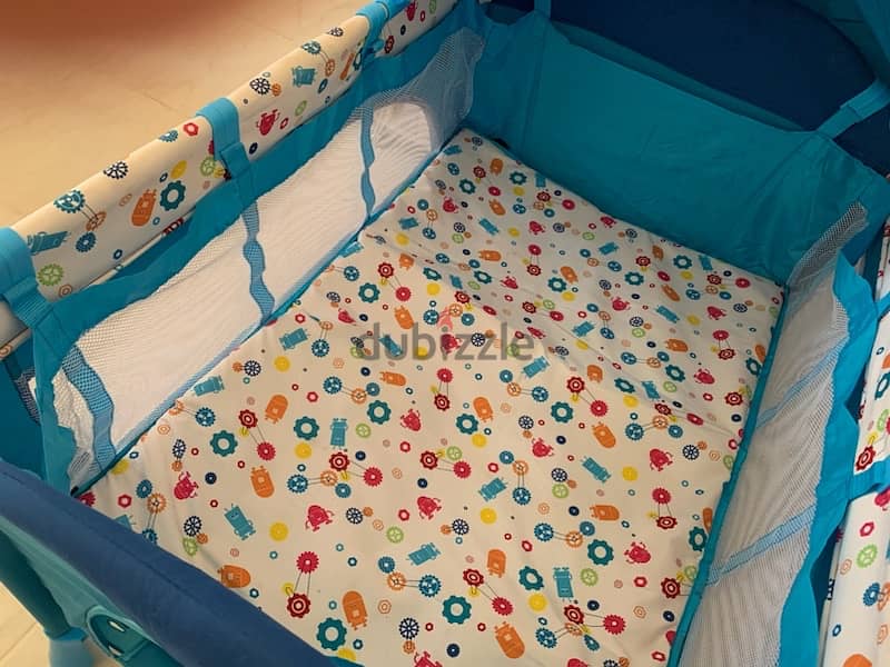 سرير اطفال 3