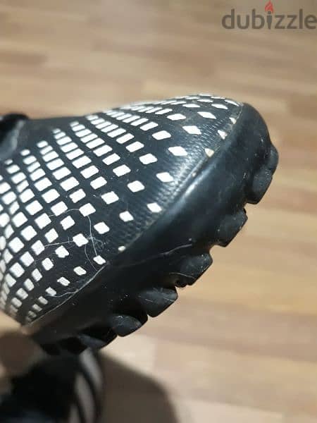 حذاء رياضي اديداس اصلي 2