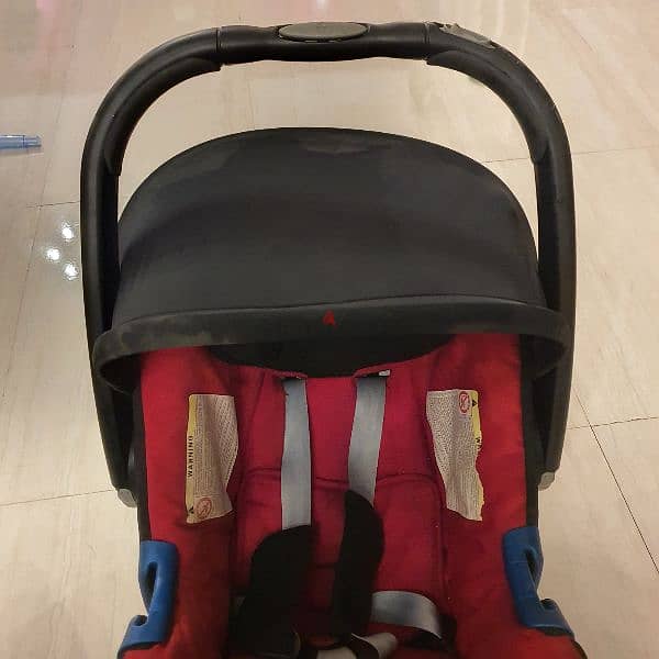 Britax complete travel system, includes stroller, carrycot & car seat 5