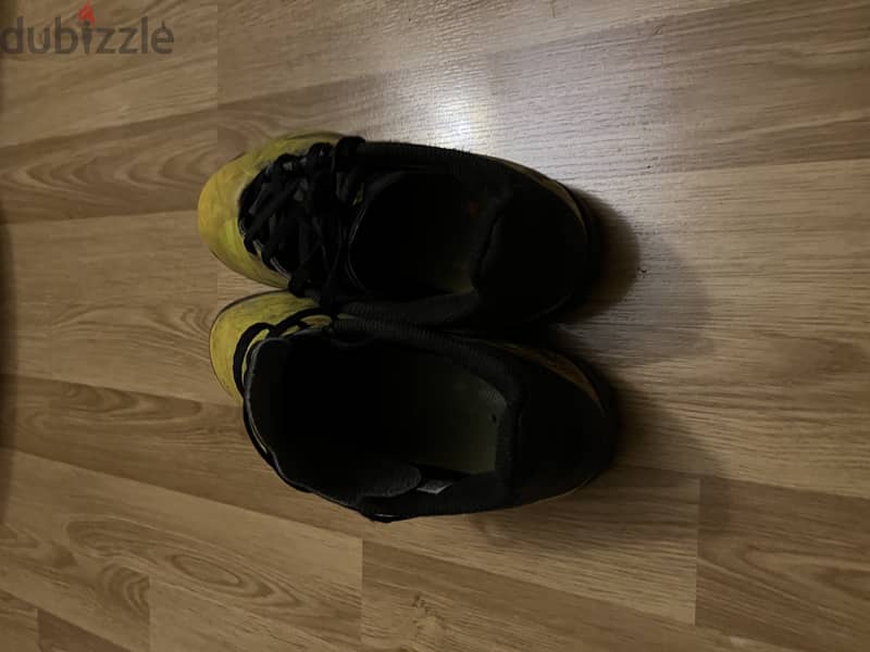 Original Size 37.5 addias football shoes 1