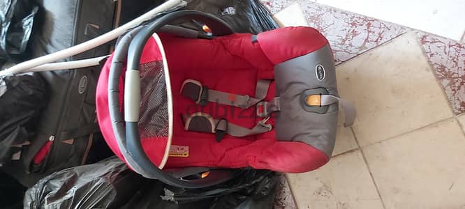Chicco car seat and stroller 2in1 2