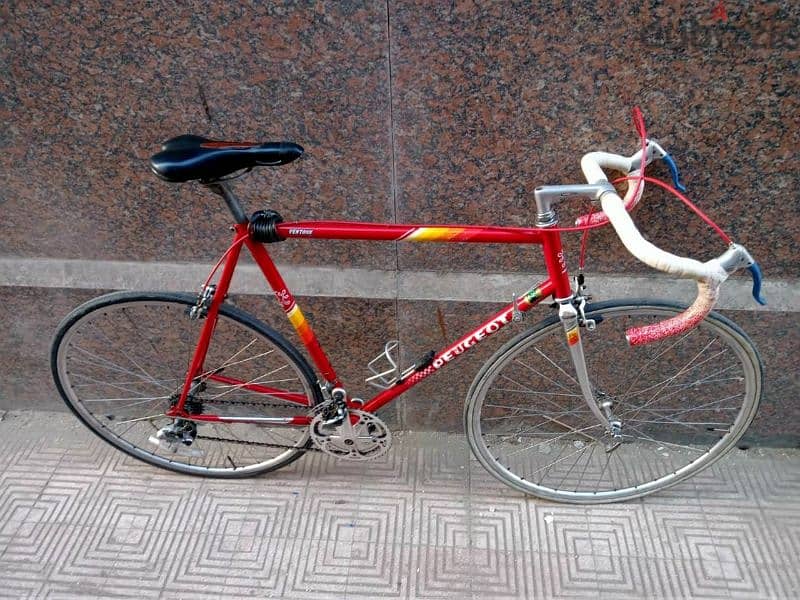 vintage Peugeot rode bike 0