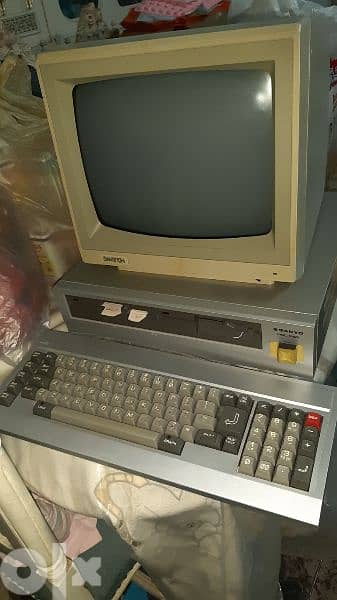 retro computer كمبيوتر اثري 1