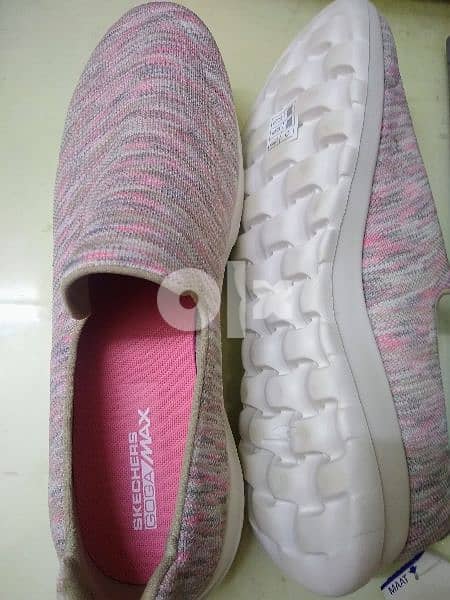 sketchers سكيتشرز _ size 41 1