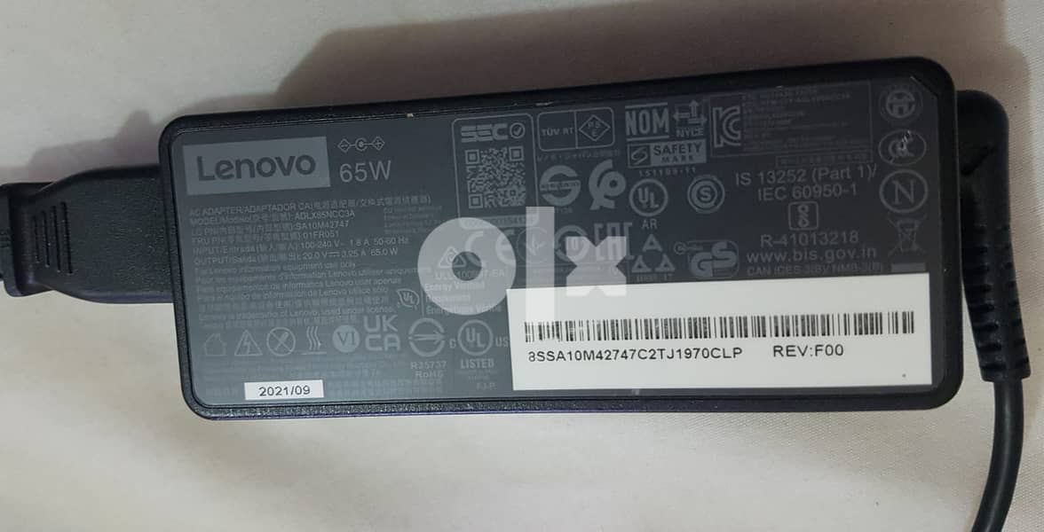 Lenovo IdeaPad 5 Core i7-1165G7-8GB-1TB-256GB SSD 6