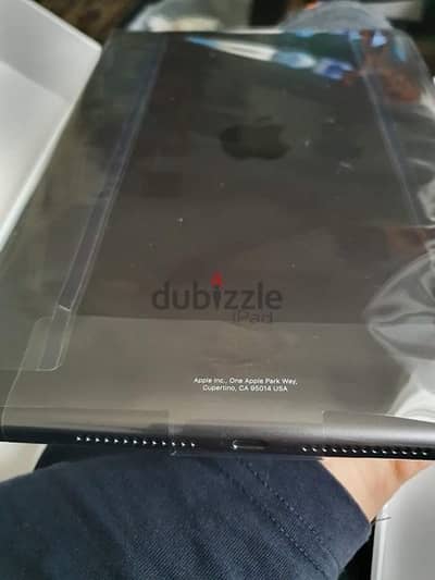 Brand New iPad 8th generation 32G Space Grey  WIFI + 4G From England