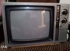 تلفزيون تحفة قديم جدا وشغال 0