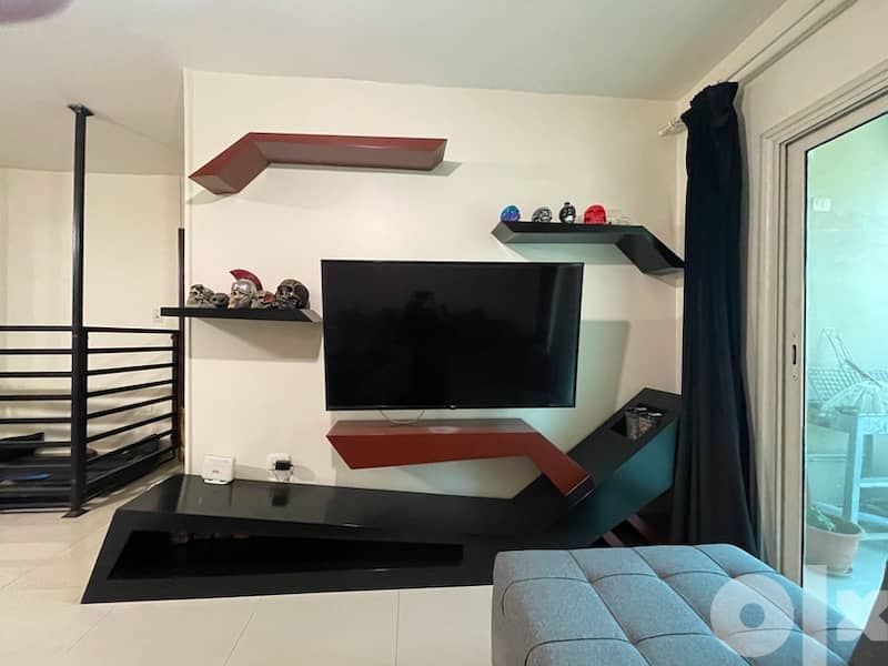 Tv Unit + 3 Shelves وحدة تلفاز مودرن 3