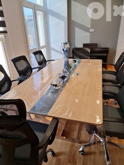 meeting table استخدام شهر