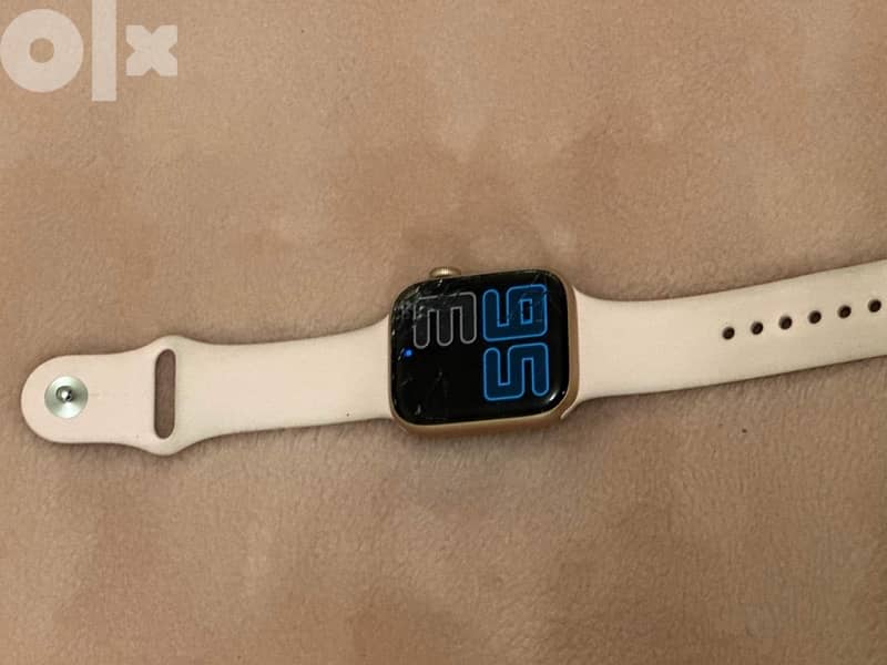 apple watch series 6 4