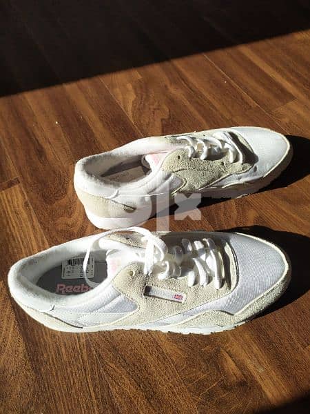 Brand new Reebok Shoes 1