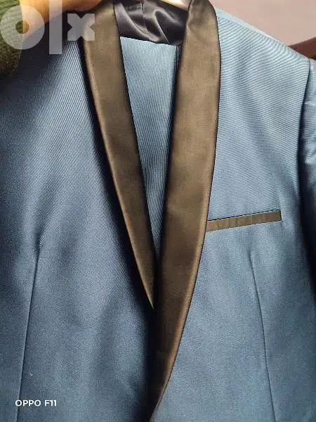 Men's Suit