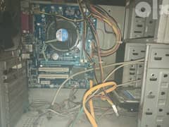 جهاز كمبيوتر كامل كيسة وشاشه 0