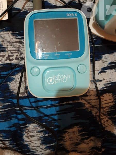 infant optics baby moniter(version dxr-5). used only 1 time. 2