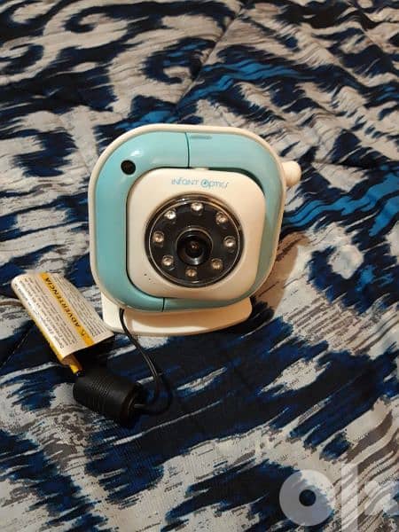 infant optics baby moniter(version dxr-5). used only 1 time. 6