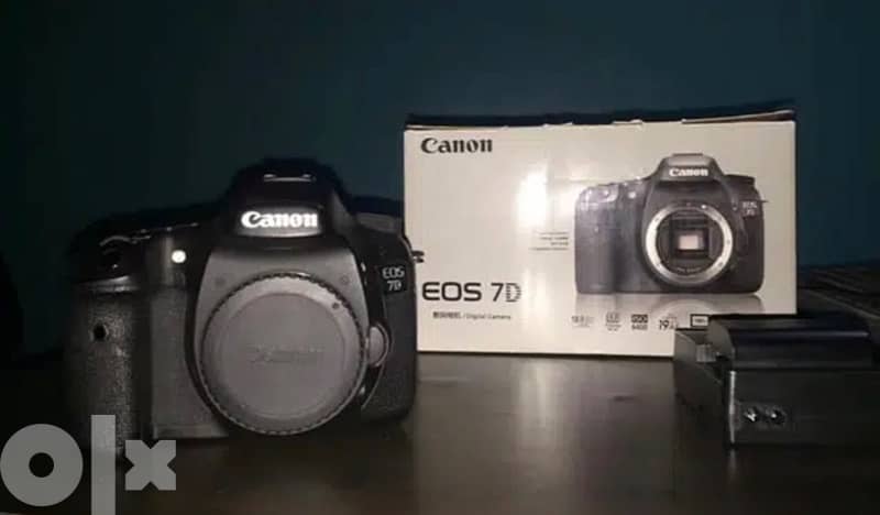 7D Canon body بودي كانون 1