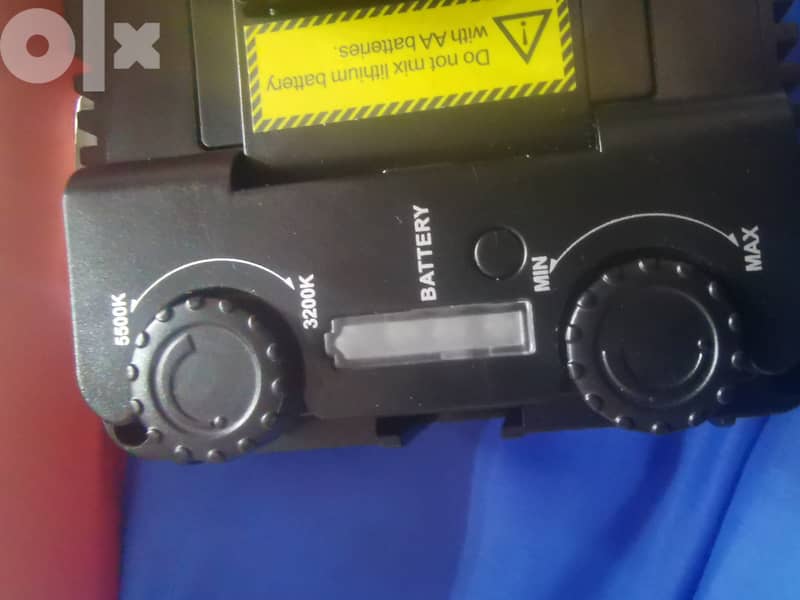 Aputure Amaran AL-198C Camera Camcorder LED Video Light Color Temperat 11